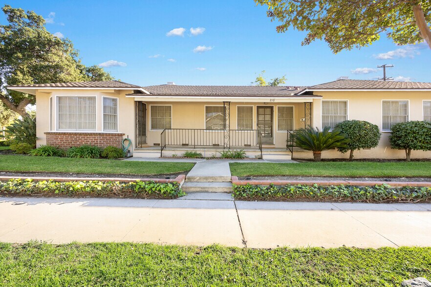 More Photos Of 1047 N San Gabriel Ave, Azusa Apartments For Sale