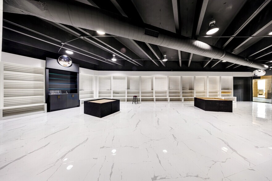 More Photos Of 380 E 9th St, Hialeah Unknown For Lease