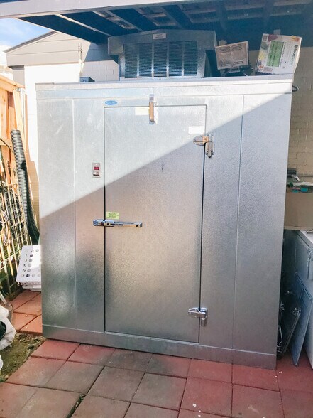 More Photos Of 300 Connally St, Sulphur Springs Restaurant For Sale