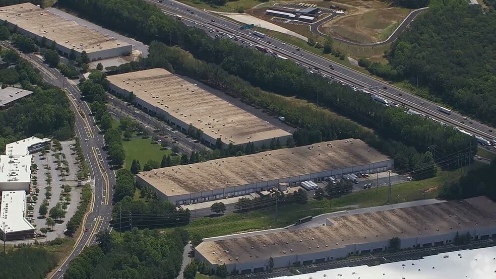 Primary Photo Of 255 Satellite Blvd, Suwanee Warehouse For Lease