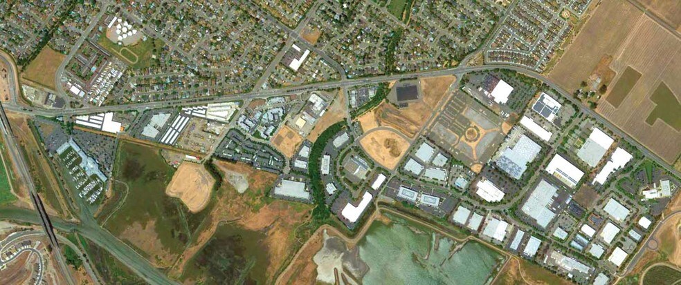 More Photos Of 1600-1622 Corporate Cir, Petaluma Warehouse For Lease