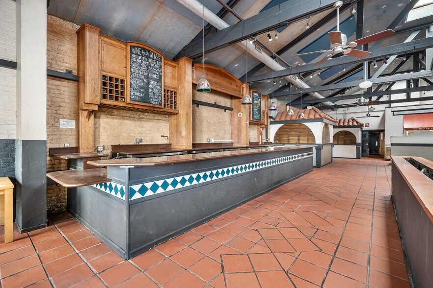 More Photos Of 1121 Broad St, San Luis Obispo Restaurant For Sale