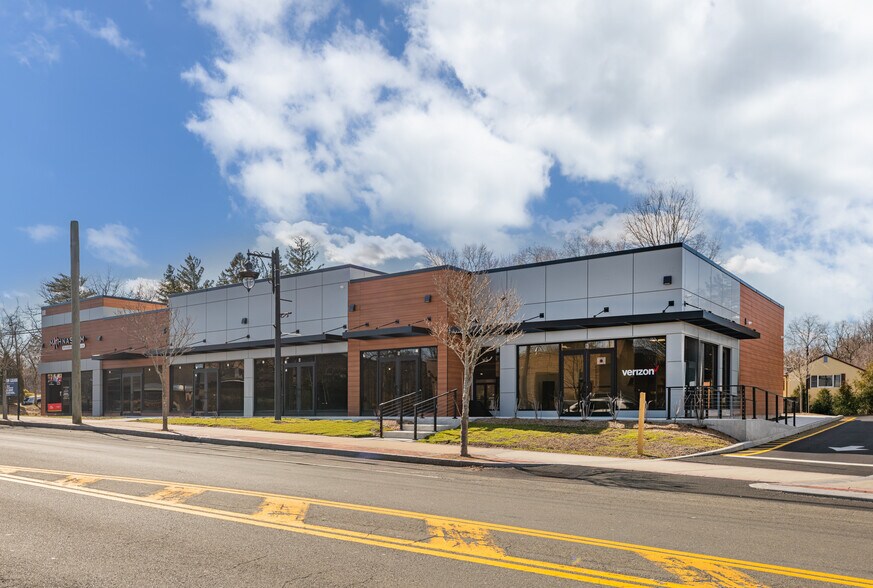 More Photos Of 101 S Main St, New City Freestanding For Lease