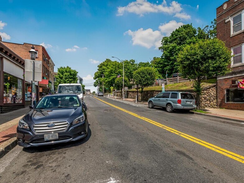 More Photos Of 22 Upper Croton Ave, Ossining Apartments For Lease
