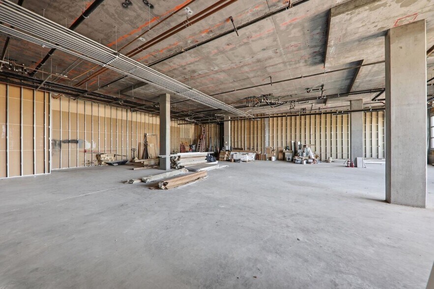 More Photos Of 600 El Camino Real, Belmont General Retail For Sale