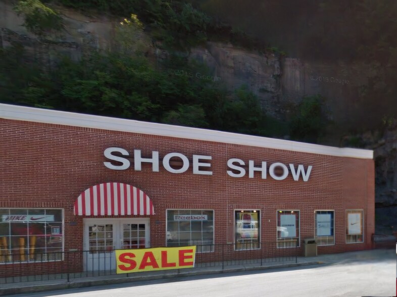 More Photos Of 1589 KY Hwy 15 S, Jackson Unknown For Lease