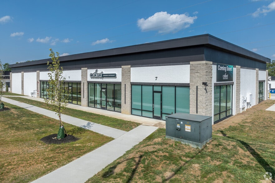 More Photos Of 5334 Warner Rd, Columbus Unknown For Lease