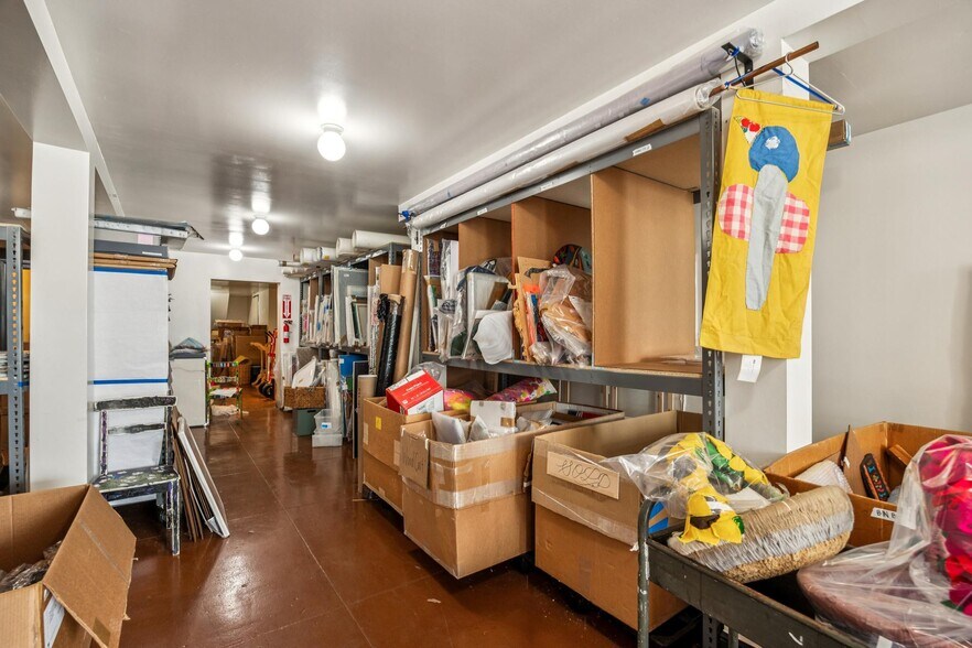 More Photos Of 356 24th St, Oakland Freestanding For Sale