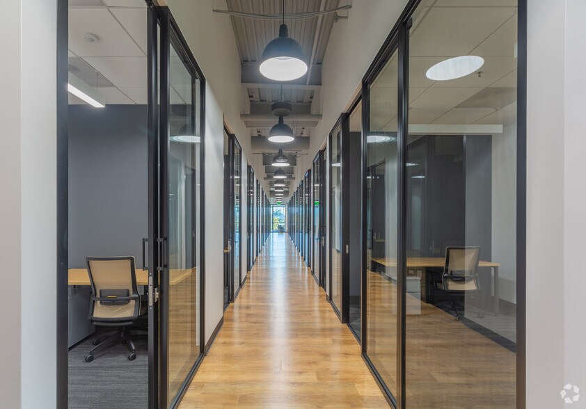 More Photos Of 4125 Hopyard Rd, Pleasanton Unknown For Lease