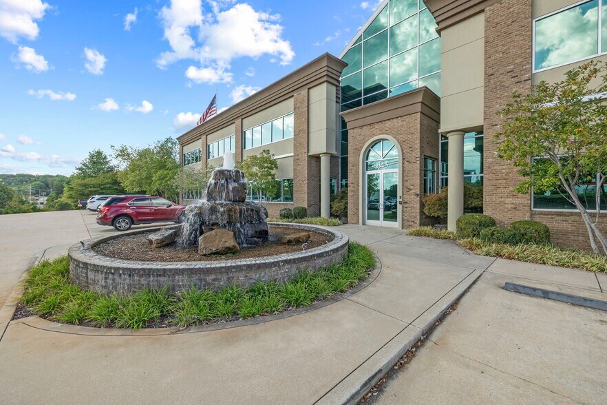 More Photos Of 1843 Foreman Dr, Cookeville Office For Sale