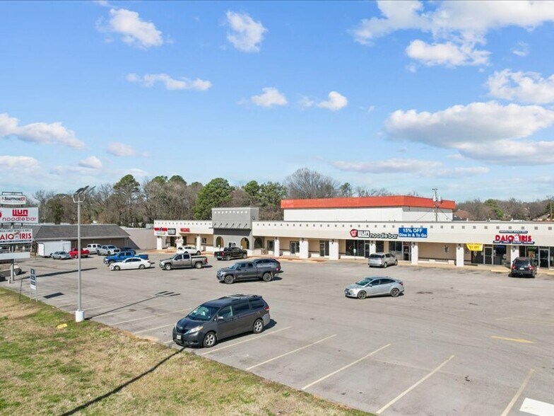 More Photos Of 713 W Southwest Loop 323, Tyler Freestanding For Sale