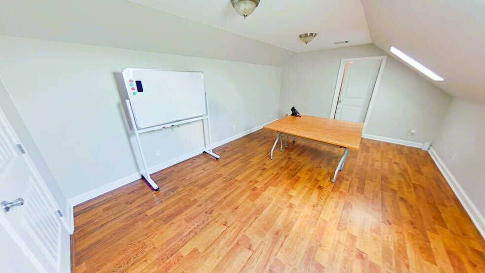 More Photos Of 1201 7th Ave N, Nashville Office Residential For Lease