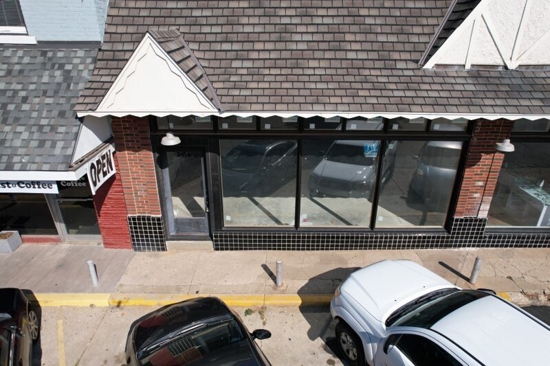 More Photos Of 2412-2414 N Robinson Ave, Oklahoma City Storefront Retail Office For Lease