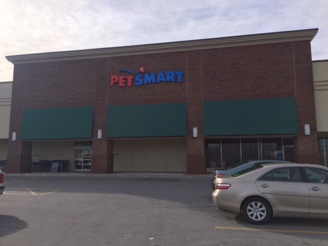 More Photos Of 203-223 Greenville Hwy, Hendersonville Unknown For Lease
