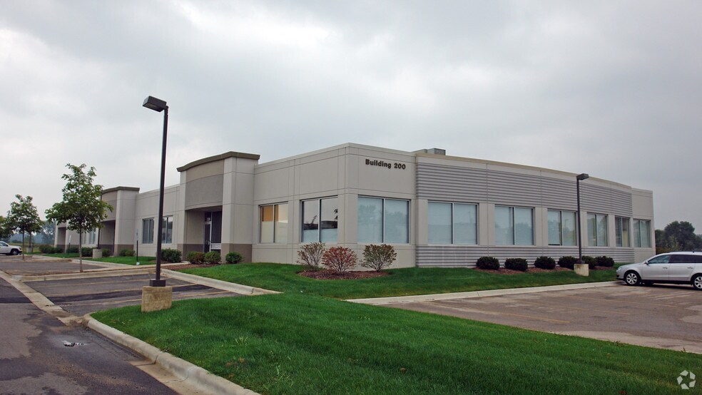 More Photos Of 22285-200 Pepper Rd, Lake Barrington Medical For Lease