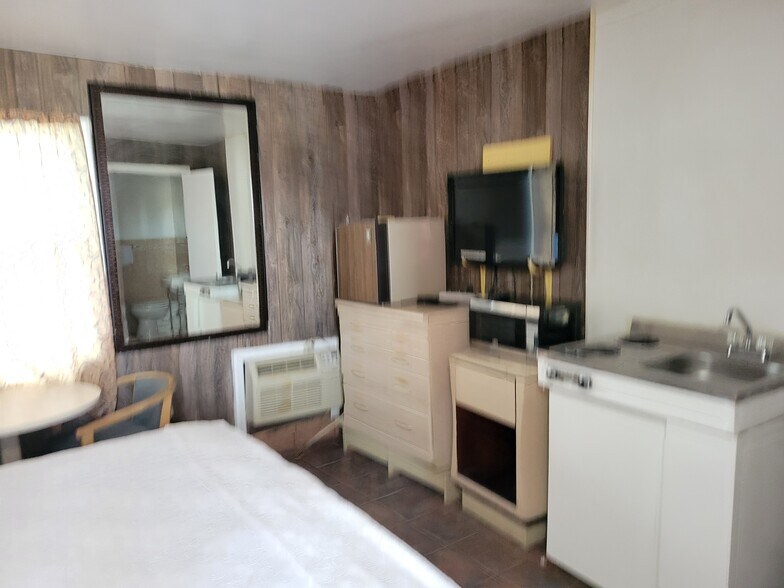 More Photos Of 7080 Black Horse Pike, Pleasantville Hotel For Sale