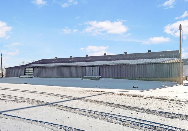 More Photos Of 36 Ave S East St, Williston Warehouse For Sale
