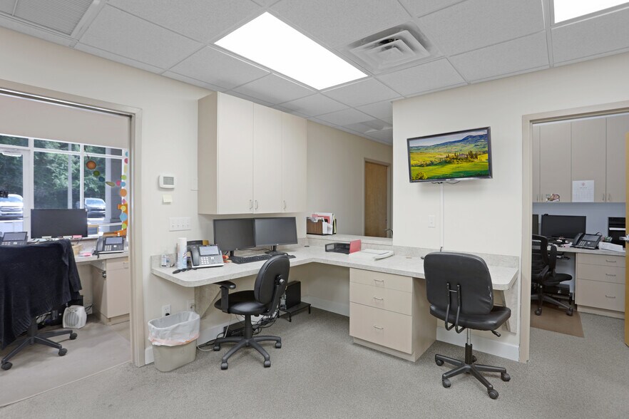 More Photos Of 3780 NW 83rd St, Gainesville Medical For Lease