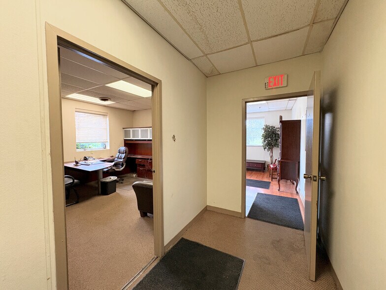 More Photos Of 5 Canale Dr, Egg Harbor Township Manufacturing For Lease