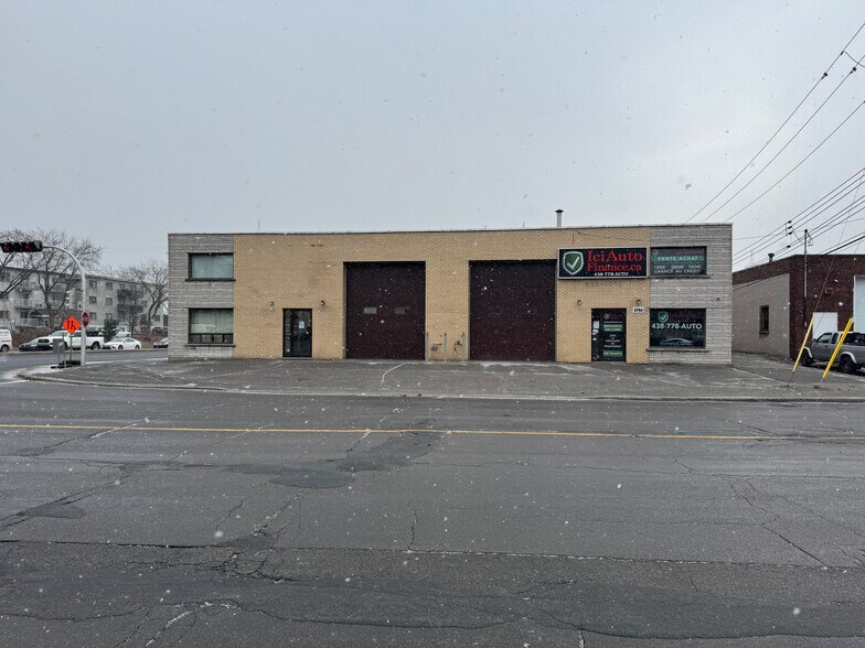 More Photos Of 5746 Boul Industriel, Montréal Auto Repair For Sale