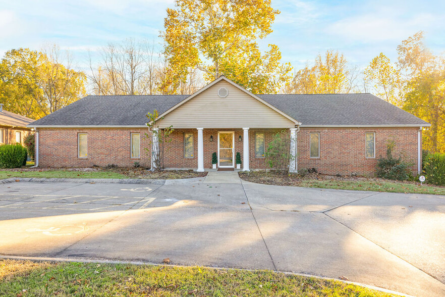 Primary Photo Of 6025 Kentucky Dam Rd, Paducah Office Residential For Sale