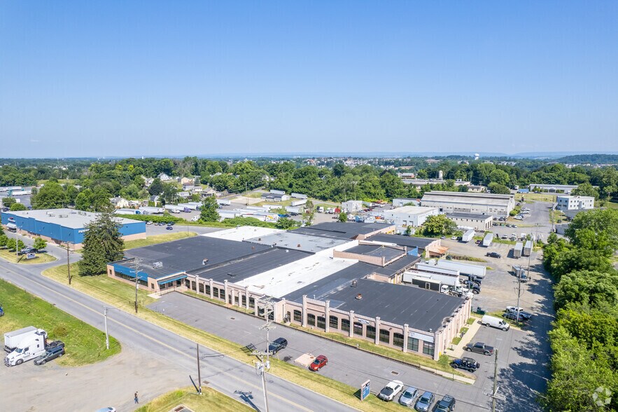 More Photos Of 50 Hilton St, Easton Warehouse For Lease