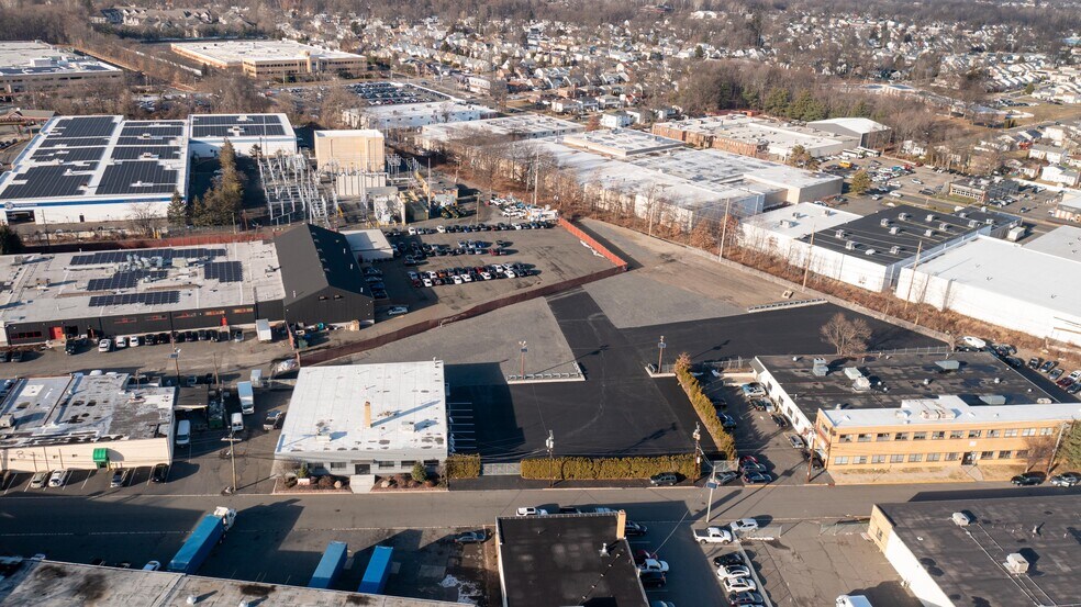 More Photos Of 2461 Iorio St, Union Township Distribution For Lease