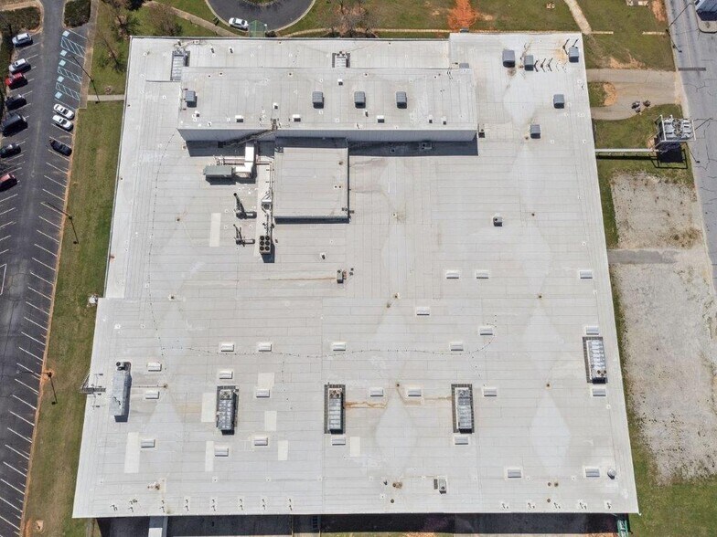 More Photos Of 201 Puckett Ferry Rd, Greenwood Warehouse For Lease