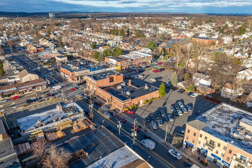 More Photos Of 13-51 River Rd, Fair Lawn General Retail For Sale