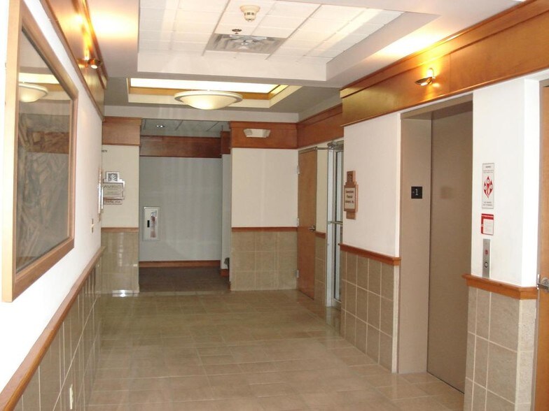 More Photos Of 801 N Salisbury Blvd, Salisbury Unknown For Lease