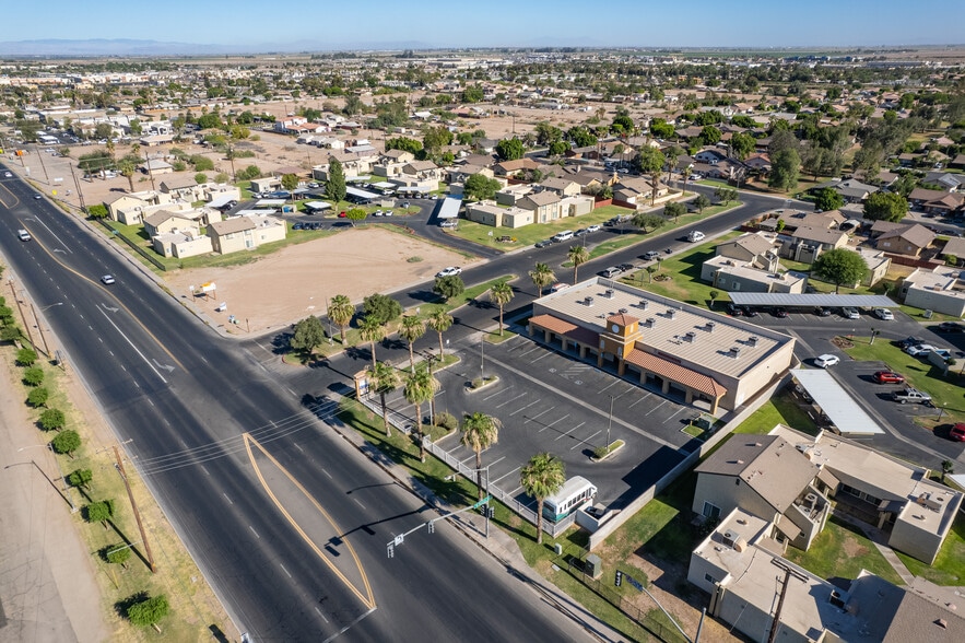 More Photos Of 801 E Birch St, Calexico General Retail For Sale