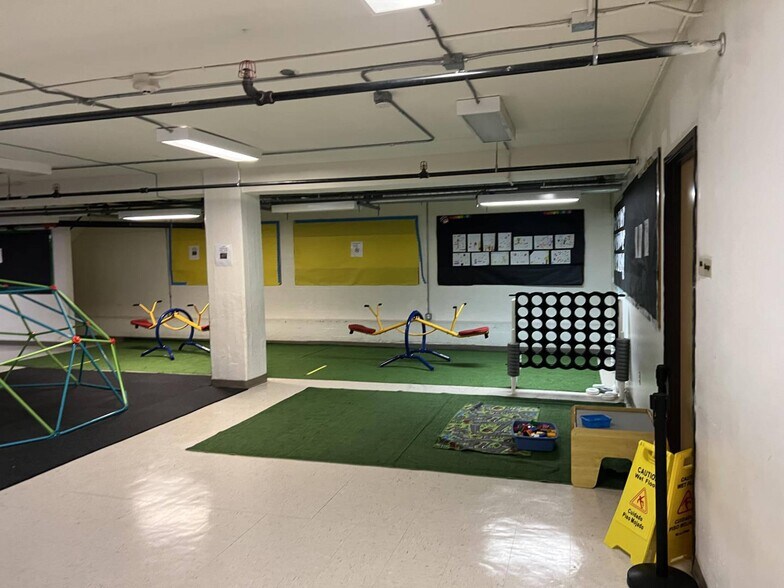 More Photos Of 321 E Weber Ave, Stockton Schools For Sale