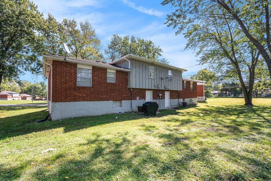 More Photos Of , Lee's Summit Multifamily For Sale