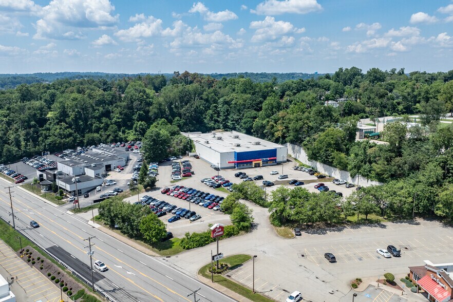 More Photos Of 3735 William Penn Hwy, Monroeville Freestanding For Lease
