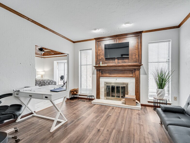 More Photos Of 3595 E State Highway 9, Norman Industrial For Sale