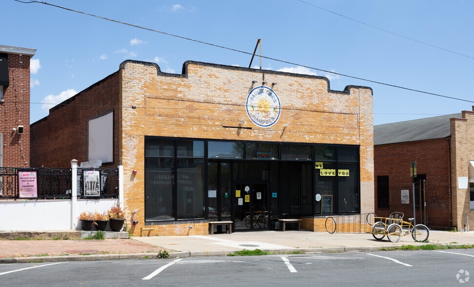 More Photos Of 3535 Chestnut Ave, Baltimore Restaurant For Lease