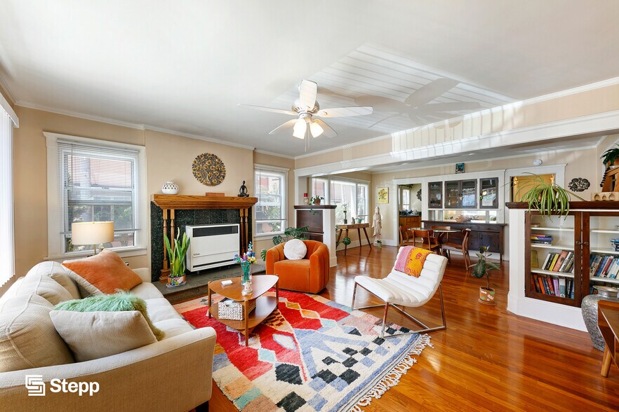 More Photos Of 1161 E 1st St, Long Beach Apartments For Sale