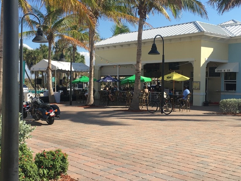 More Photos Of 2401 N Ocean Dr, Singer Island Unknown For Lease