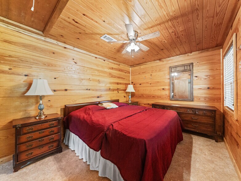 More Photos Of 110 Lizard ln, Story Specialty For Sale
