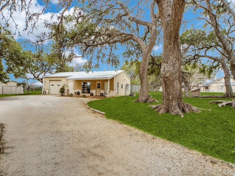 More Photos Of 19 Old Fredericksburg Rd, Boerne Land For Sale