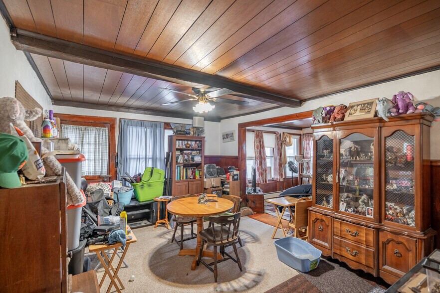 More Photos Of 447-449 NY-31, Bridgeport Apartments For Sale