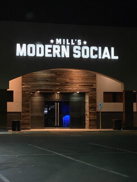 More Photos Of 19-85 E Broadway Rd, Tempe Storefront For Lease