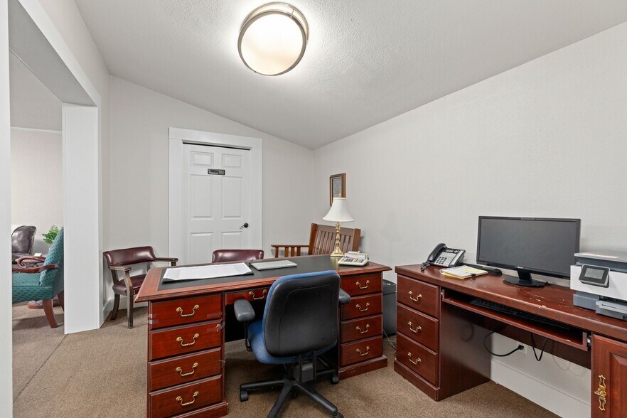 More Photos Of 5231 San Pedro Ave, San Antonio Office Residential For Sale