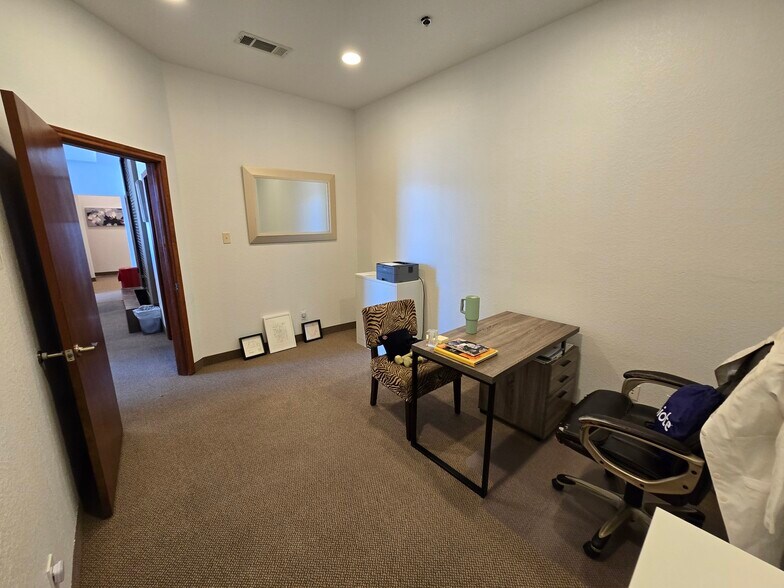 More Photos Of 22 Prestige Cir, Allen Office For Lease