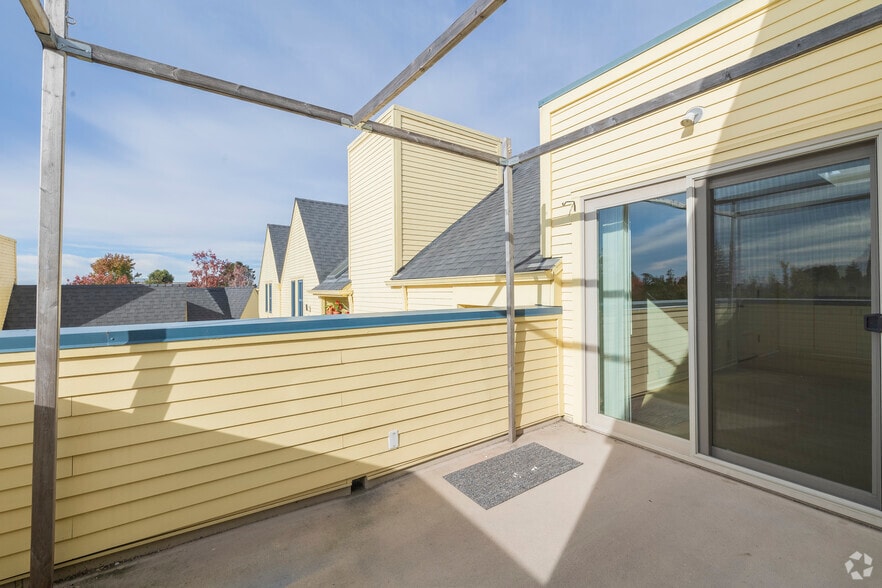 More Photos Of 2974-2980 College Ave, Berkeley Apartments For Lease