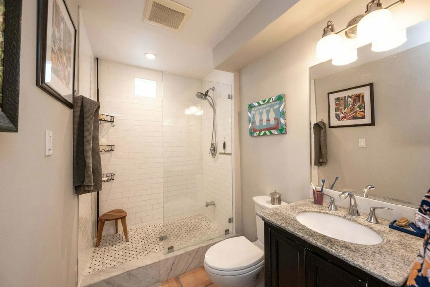 More Photos Of 1011 Truman Ave, Key West Apartments For Sale