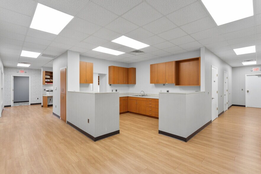 More Photos Of 2062 Pro Pointe Ln, Harrisonburg Medical For Lease