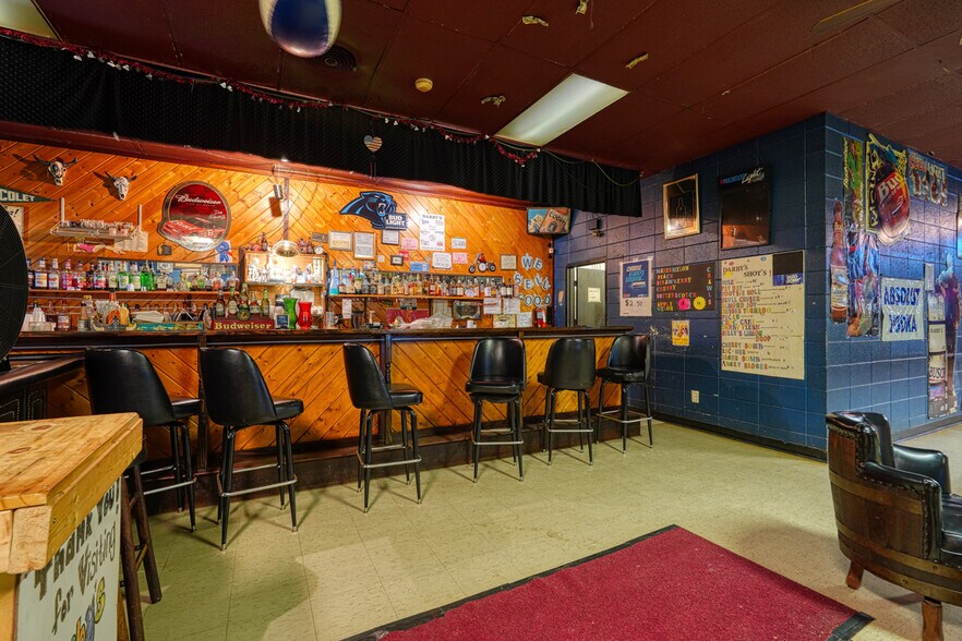 More Photos Of 4895 S Pine St, Spartanburg Restaurant For Sale