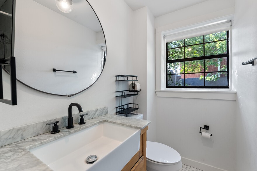 More Photos Of 1520 Broadway St, Little Rock Multifamily For Sale