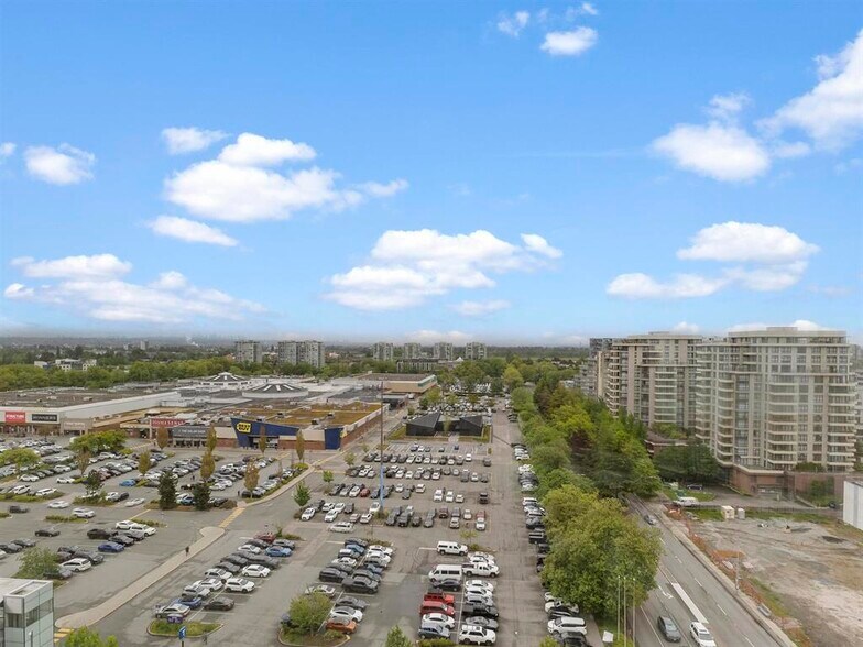 More Photos Of 7977 Lansdowne Rd, Richmond Office For Sale